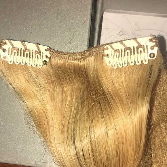Hair Extensions only no shampoo or serum - Picture 2 of 6